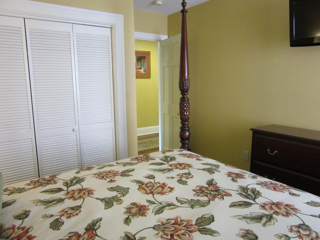 The Lodge Alley Inn ชาร์ลสตัน ภายนอก รูปภาพ