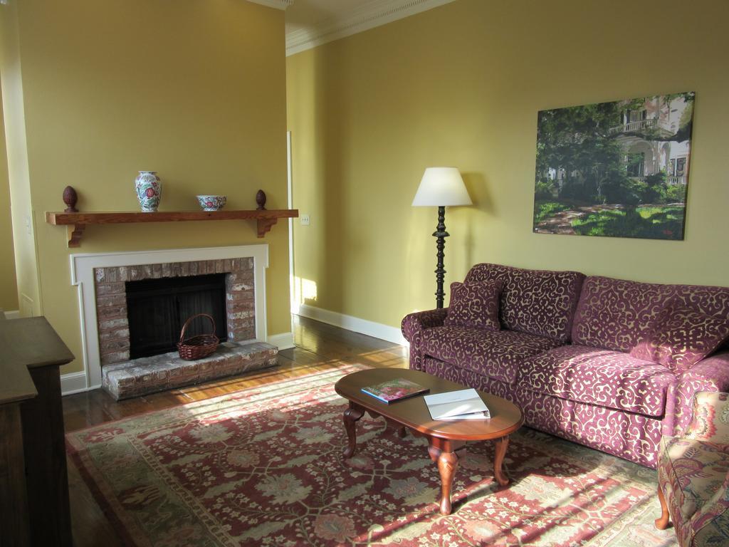 The Lodge Alley Inn ชาร์ลสตัน ภายนอก รูปภาพ