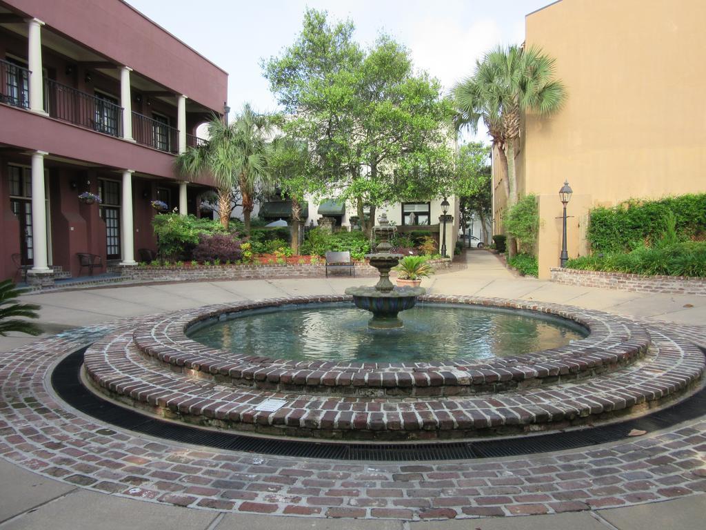 The Lodge Alley Inn ชาร์ลสตัน ภายนอก รูปภาพ
